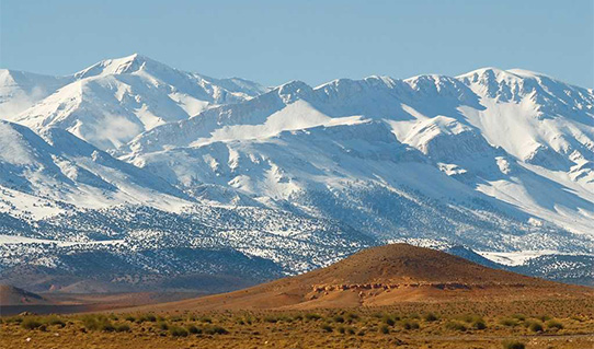 Ayachi-Mountain-in-Eastern-High-Atlas-Mountains