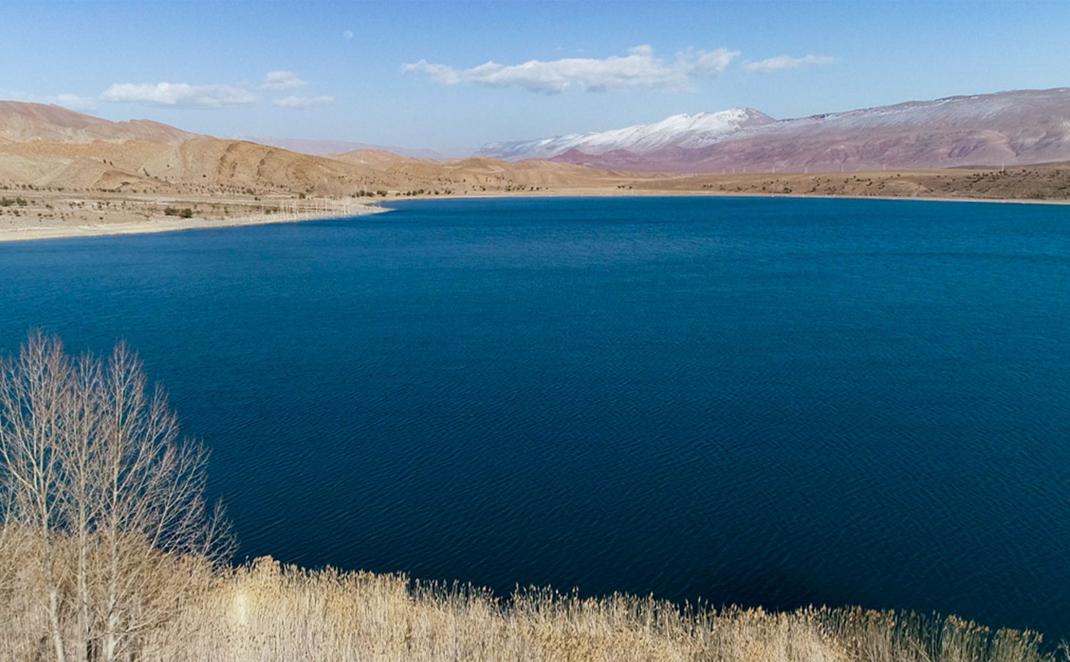 Isli and Tistlit Lakes